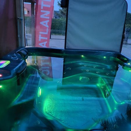 미엘노 Aqua House Admiral 아파트 외부 사진